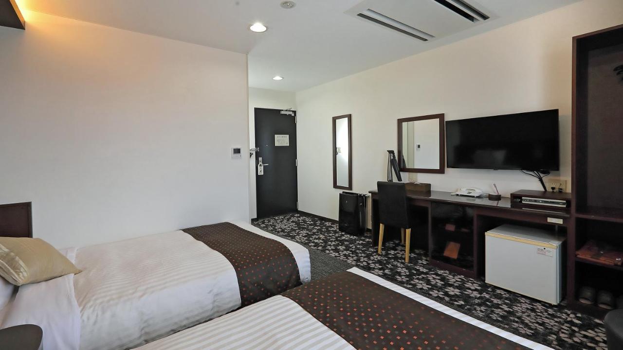 Hotel Annex Inn Shinhidaka Exterior photo